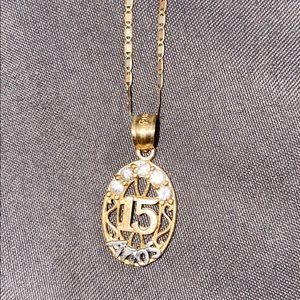 15 anos necklace